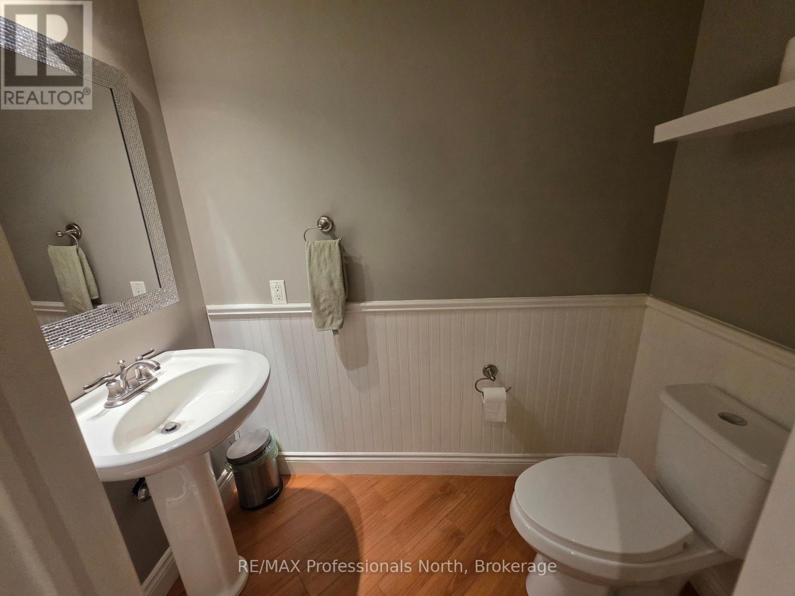 317 Falcon Road Property Photo 16