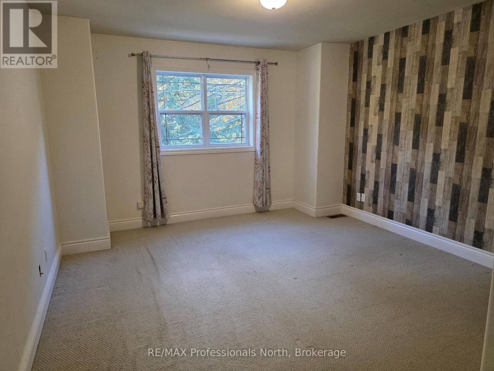 317 Falcon Road Property Photo 23