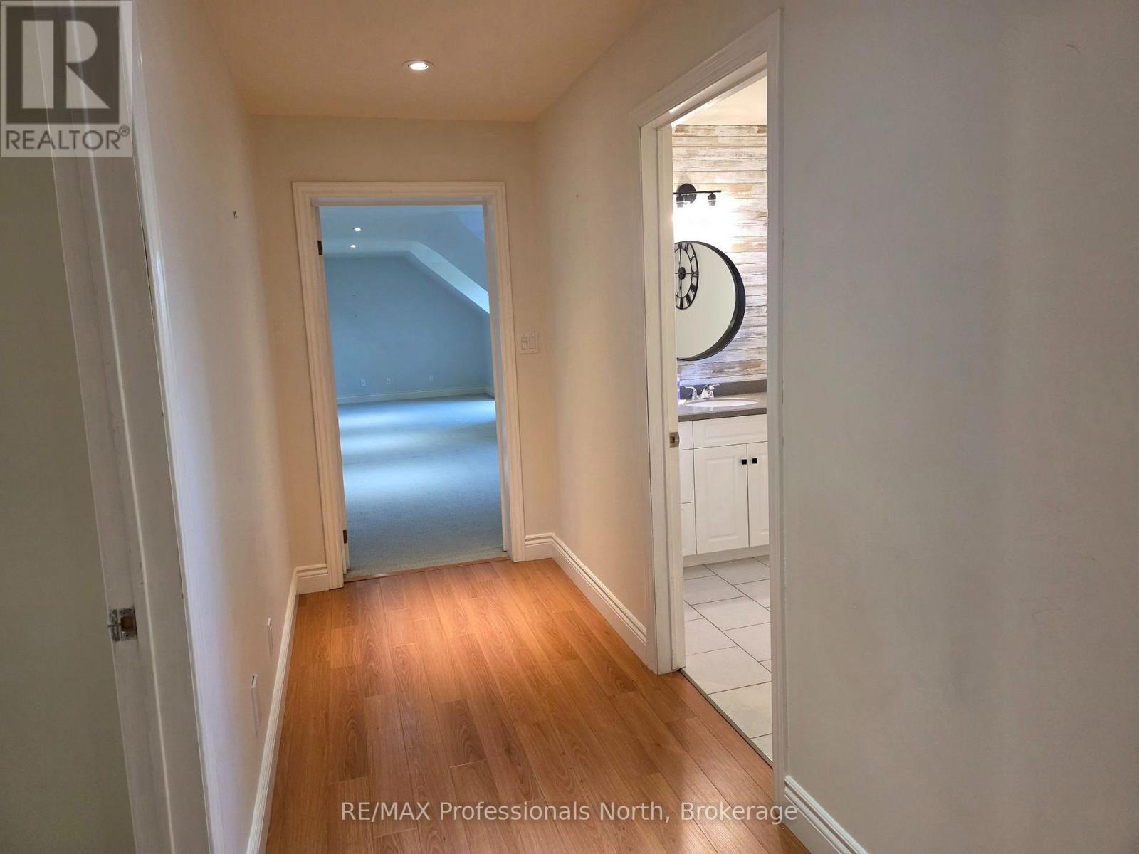317 Falcon Road Property Photo 29