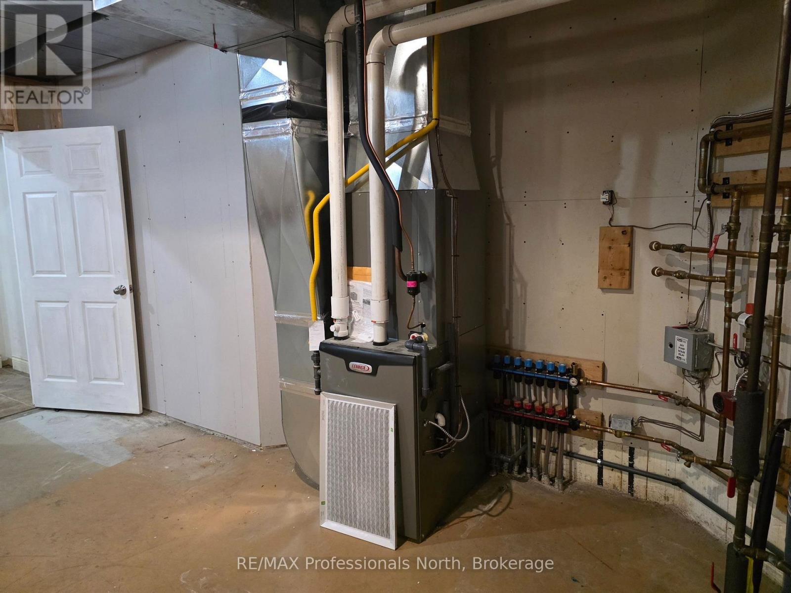 317 Falcon Road Property Photo 49