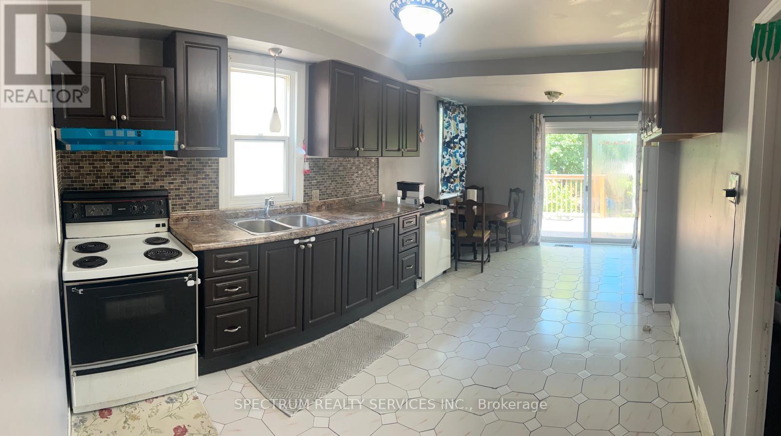 37 Hope Avenue Property Photo 4