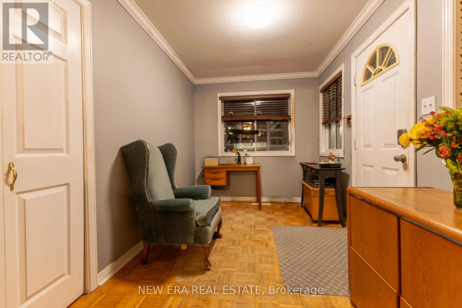 276 Upper Queen Street Avenue Property Photo 5