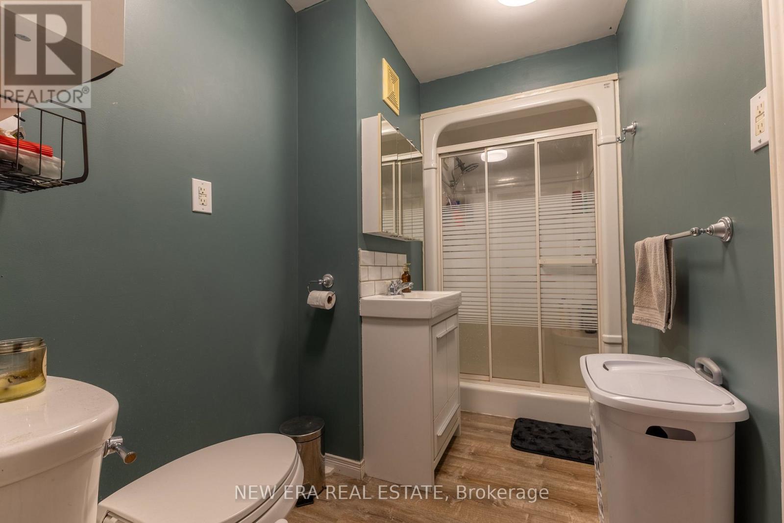 276 Upper Queen Street Avenue Property Photo 18