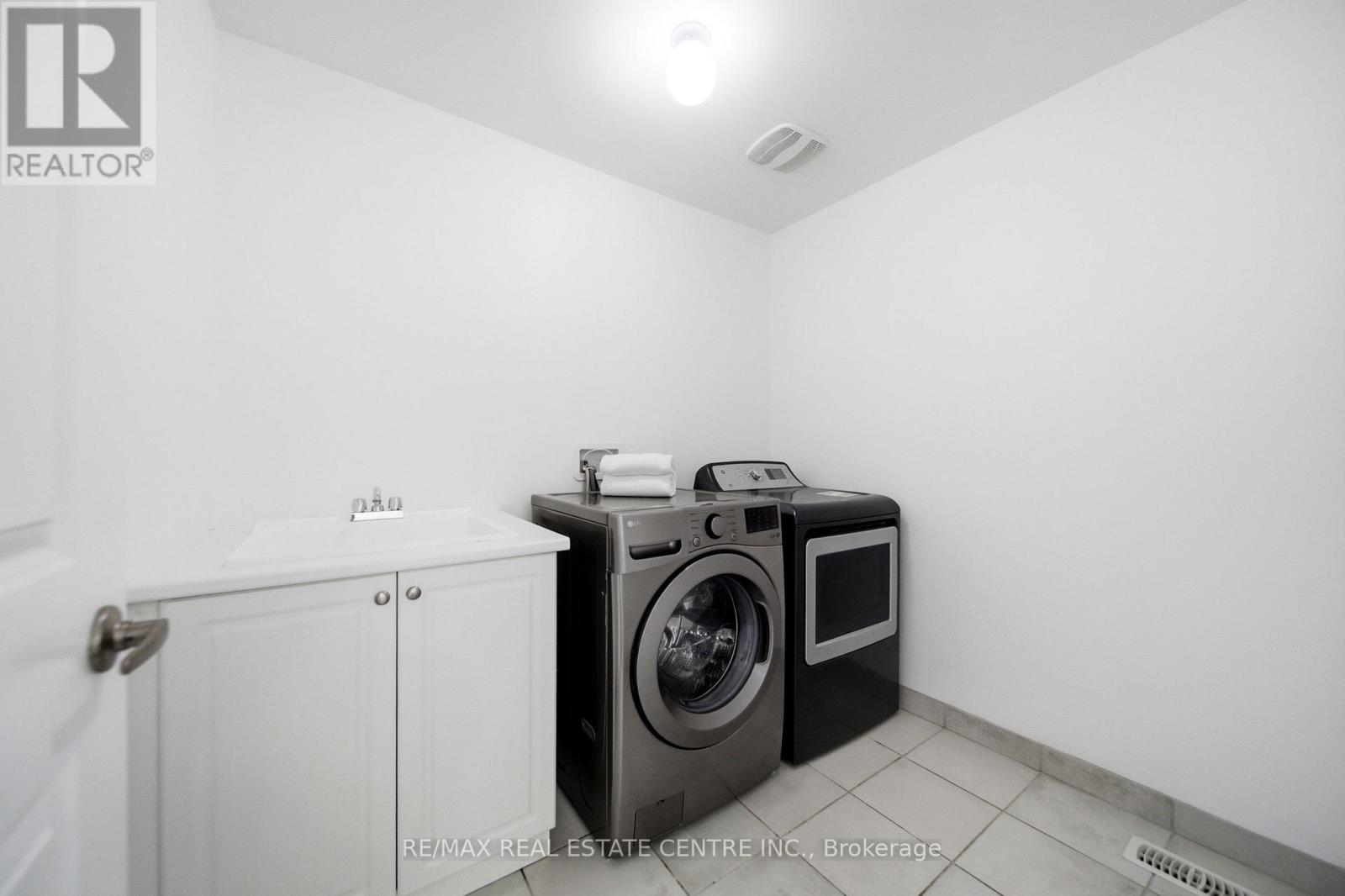7 Heming Trail Property Photo 39