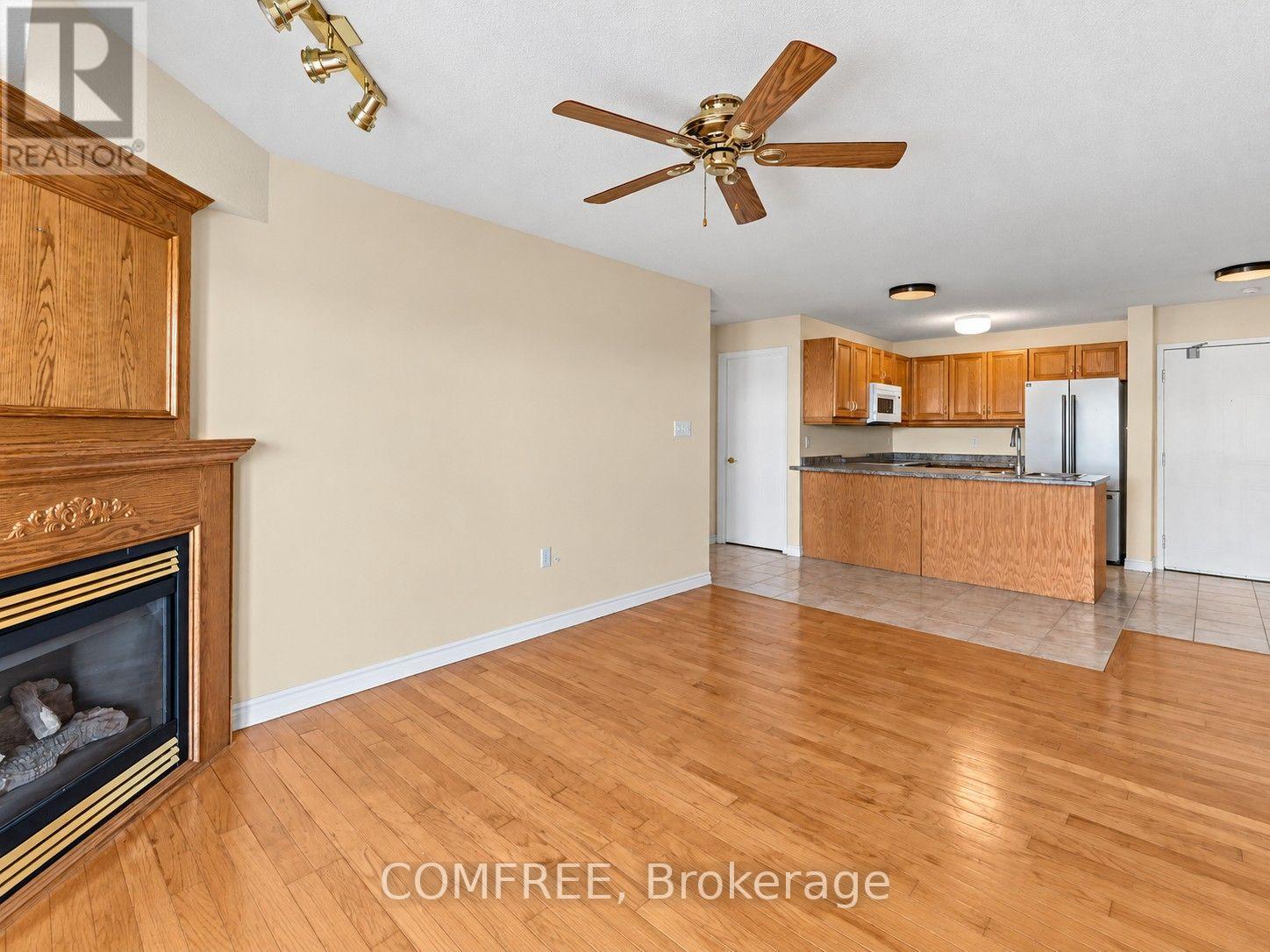 409 - 3000 Sandwich Street Property Photo 7