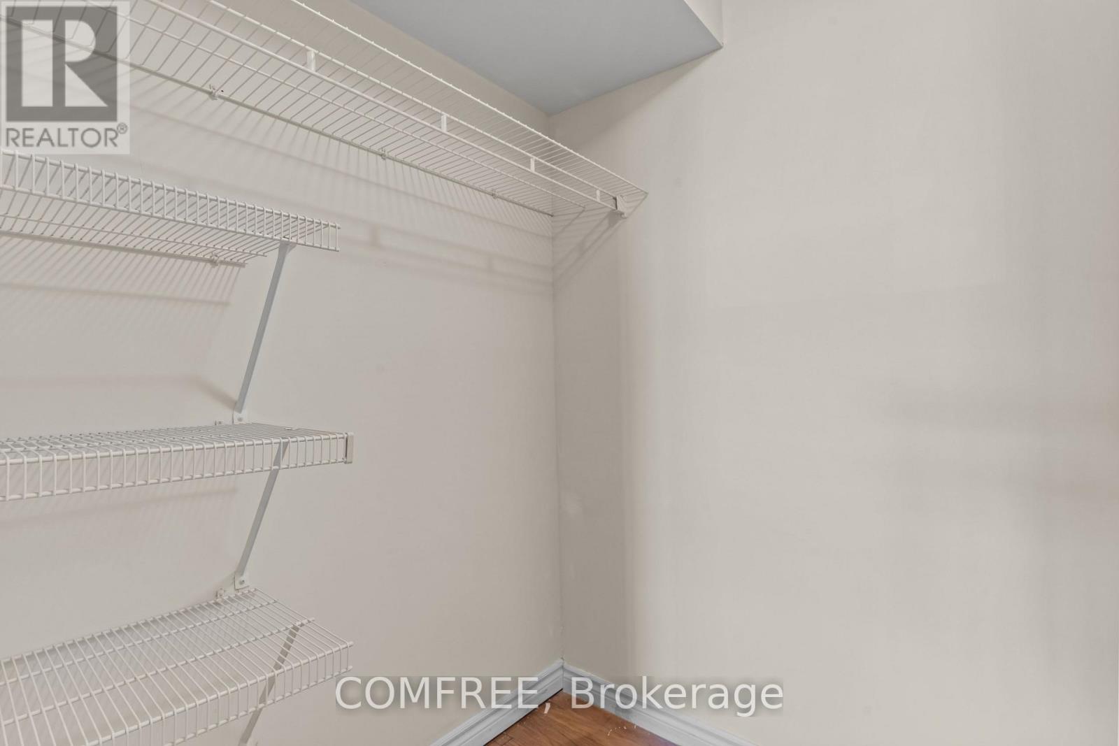 409 - 3000 Sandwich Street Property Photo 13