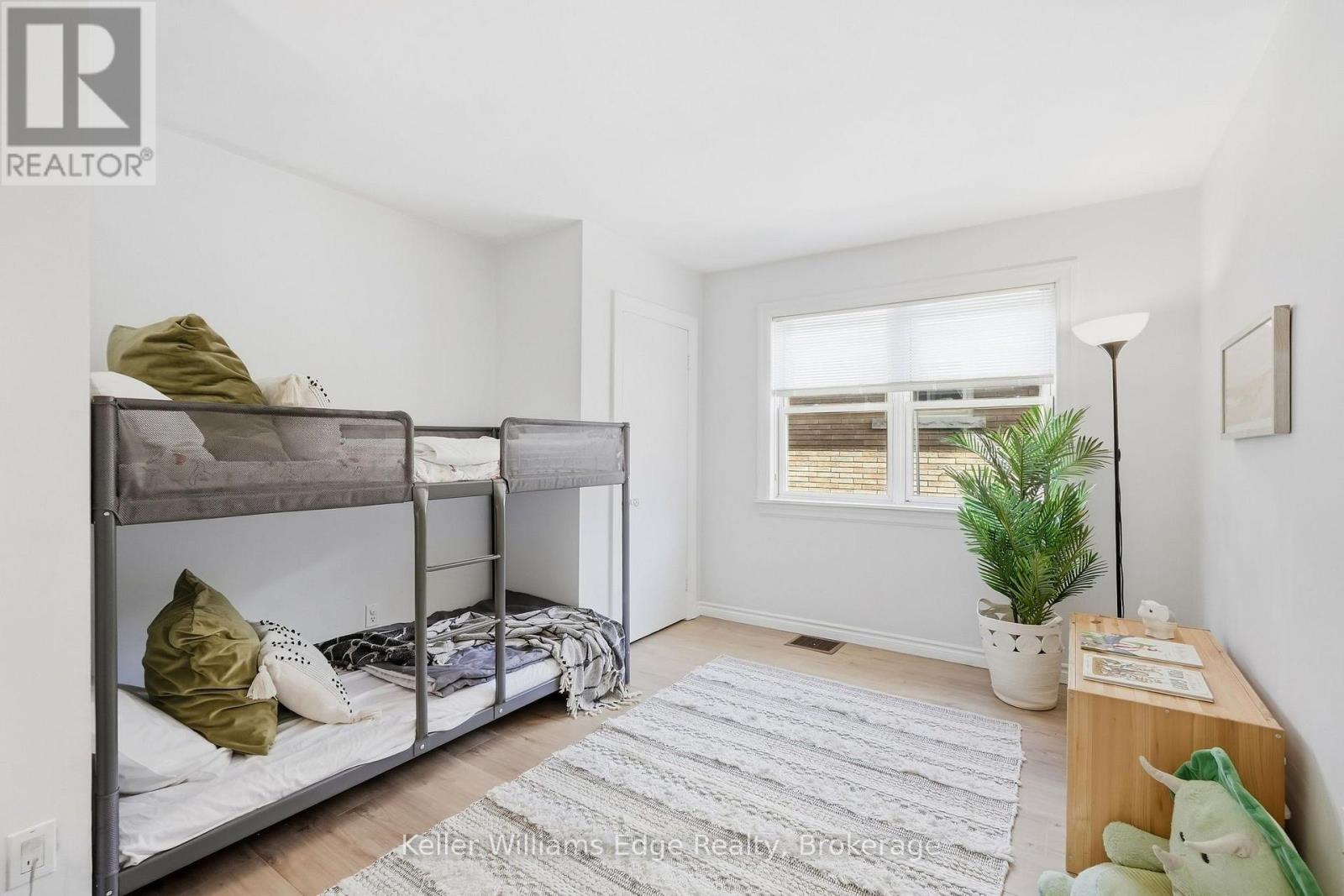 240 Bendamere Avenue Property Photo 19