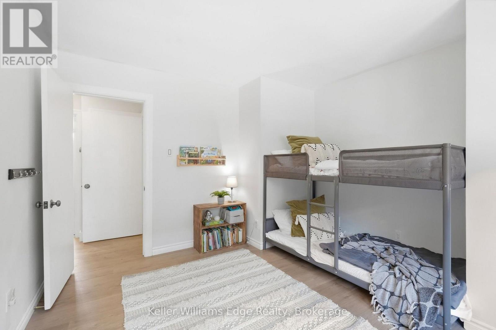 240 Bendamere Avenue Property Photo 20