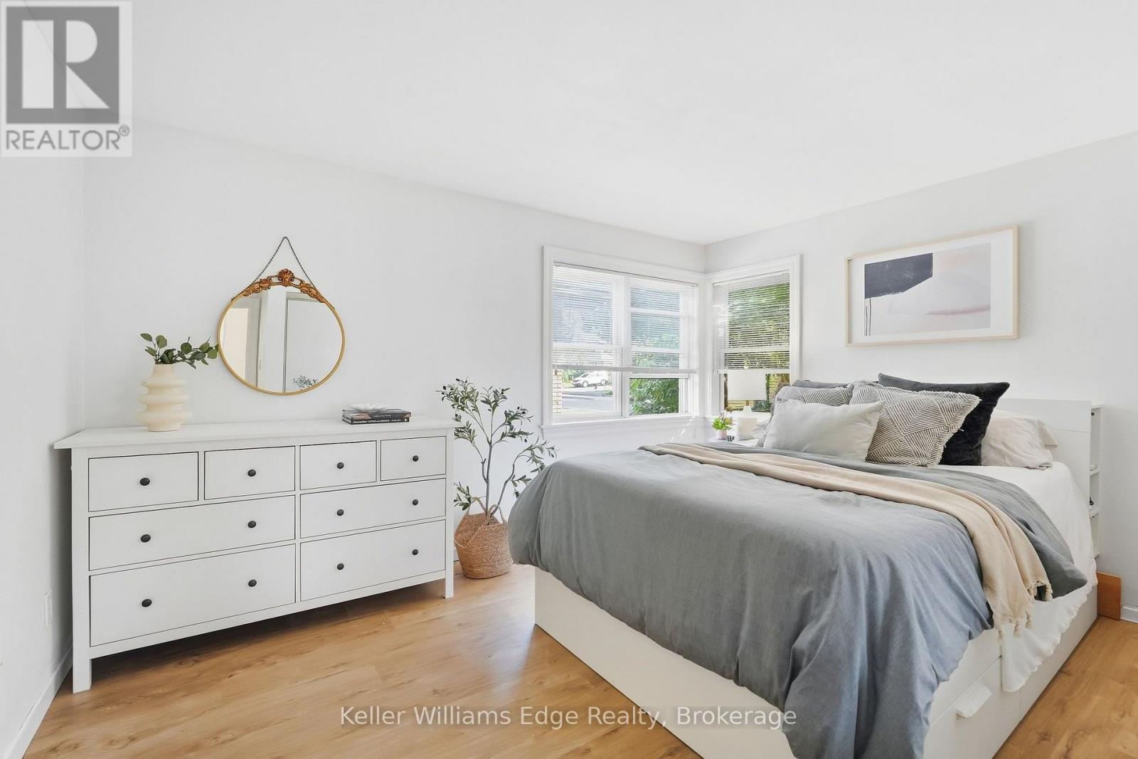240 Bendamere Avenue Property Photo 21