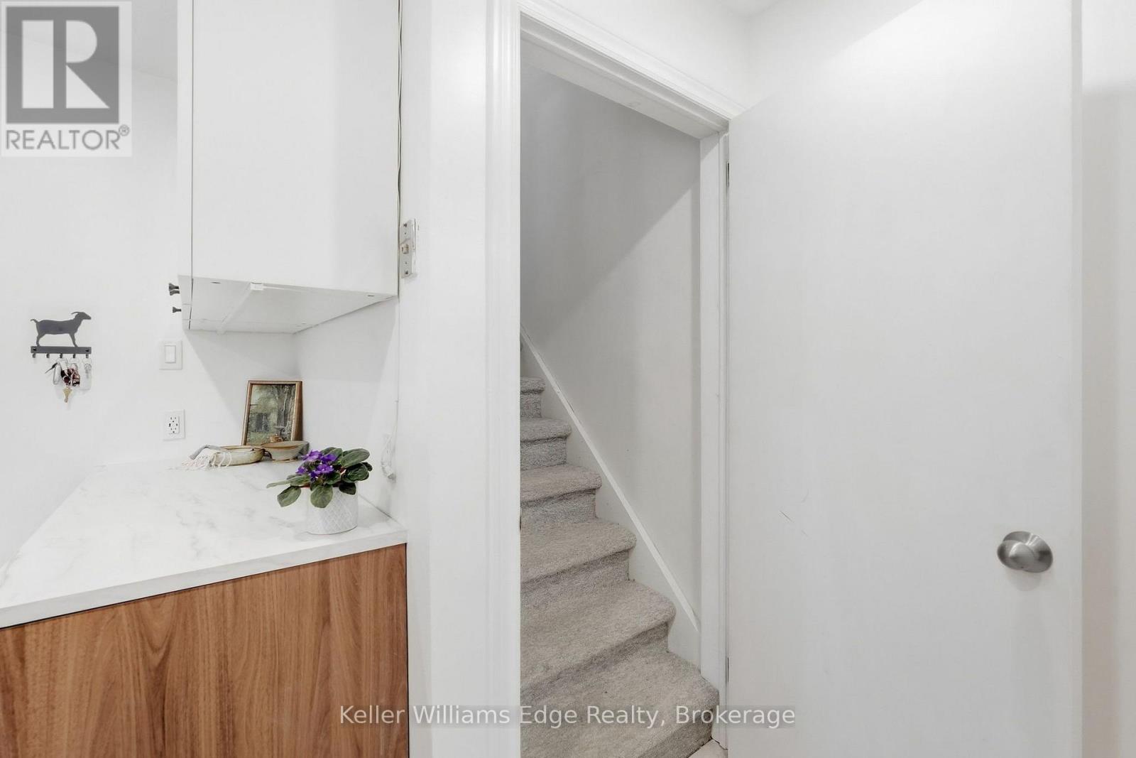 240 Bendamere Avenue Property Photo 30