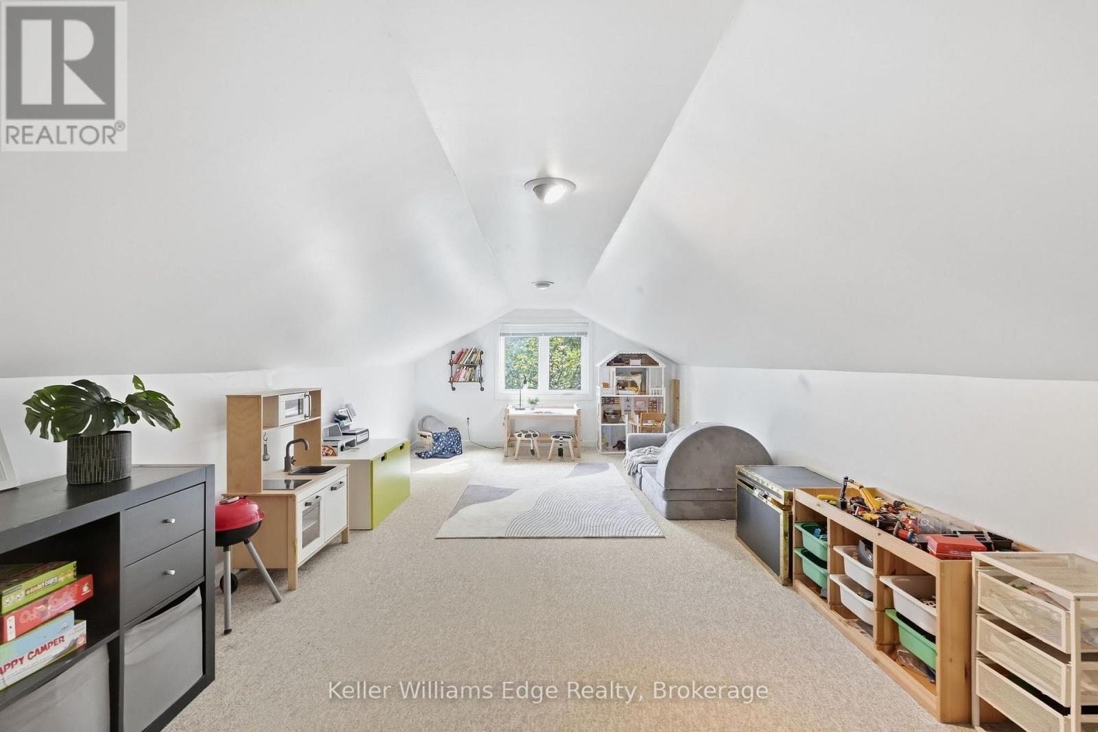 240 Bendamere Avenue Property Photo 33
