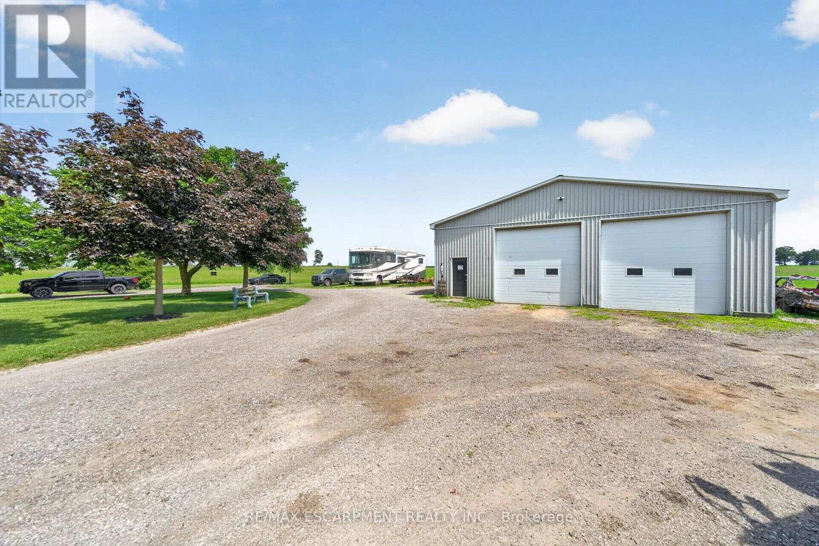 967 4th Line Property Photo 50
