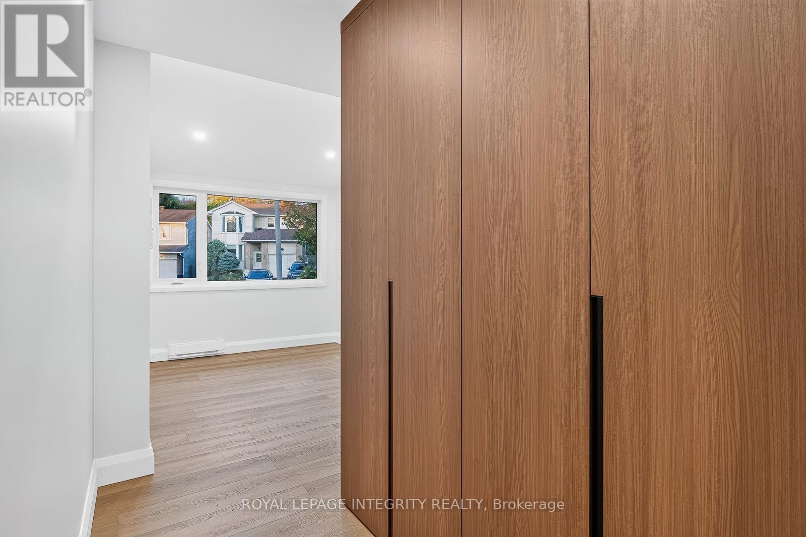 B - 775 Kingfisher Crescent Property Photo 20