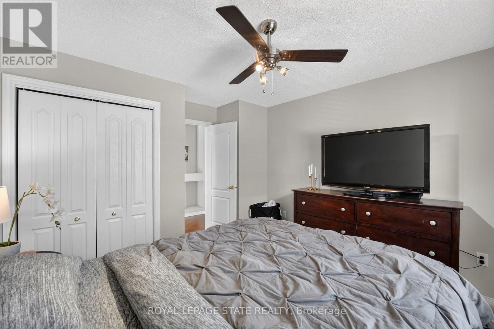 28 Holkham Avenue Property Photo 32