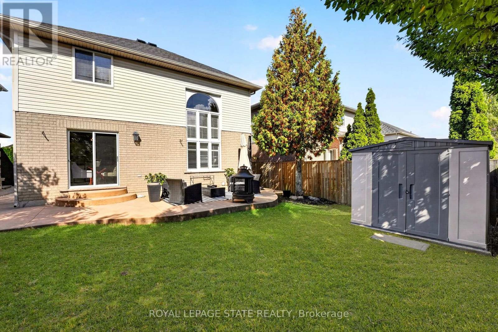 28 Holkham Avenue Property Photo 43
