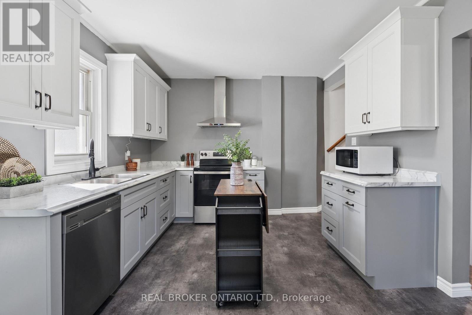 324 Daly Street Property Photo 17