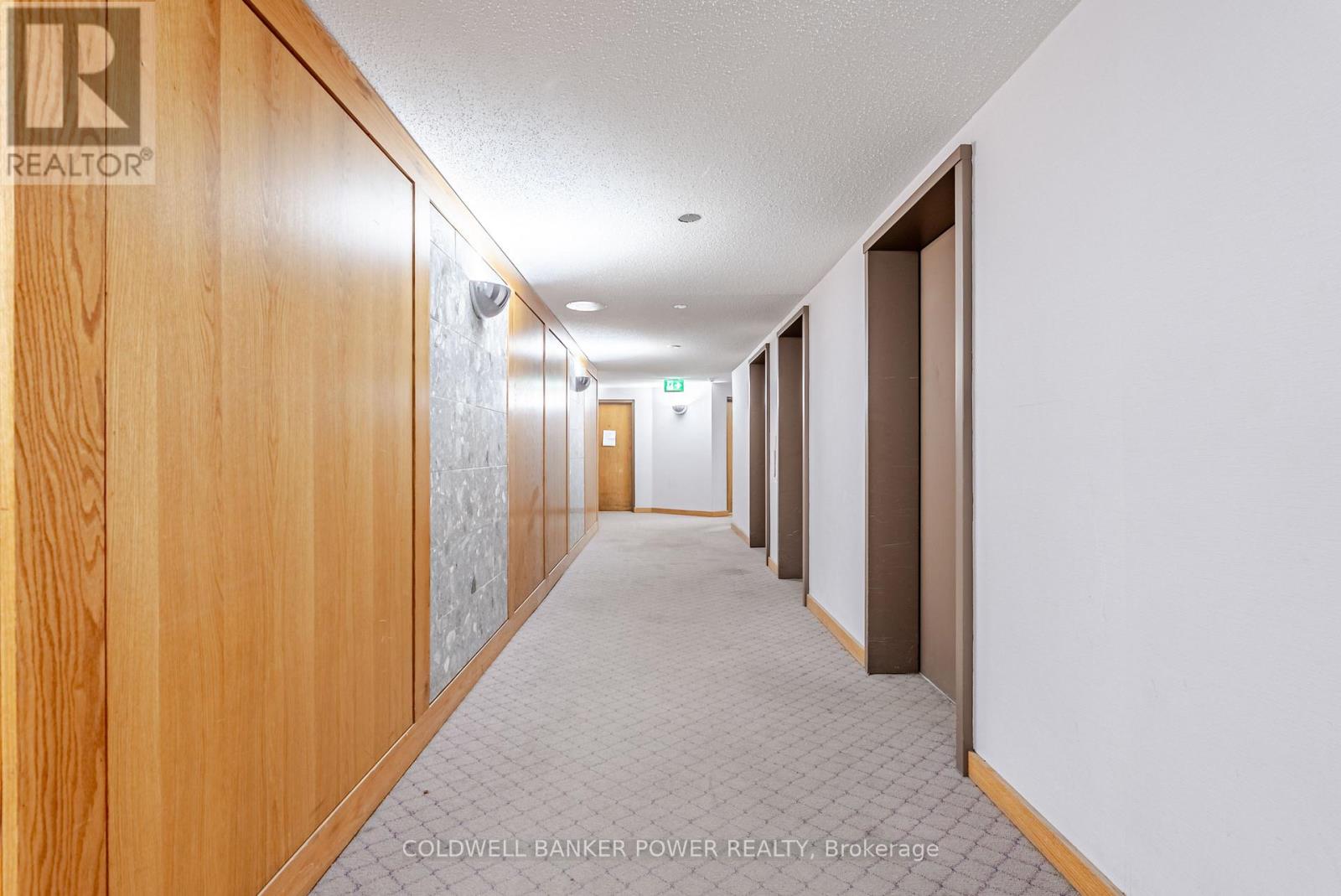 1705 - 695 Richmond Street Property Photo 4