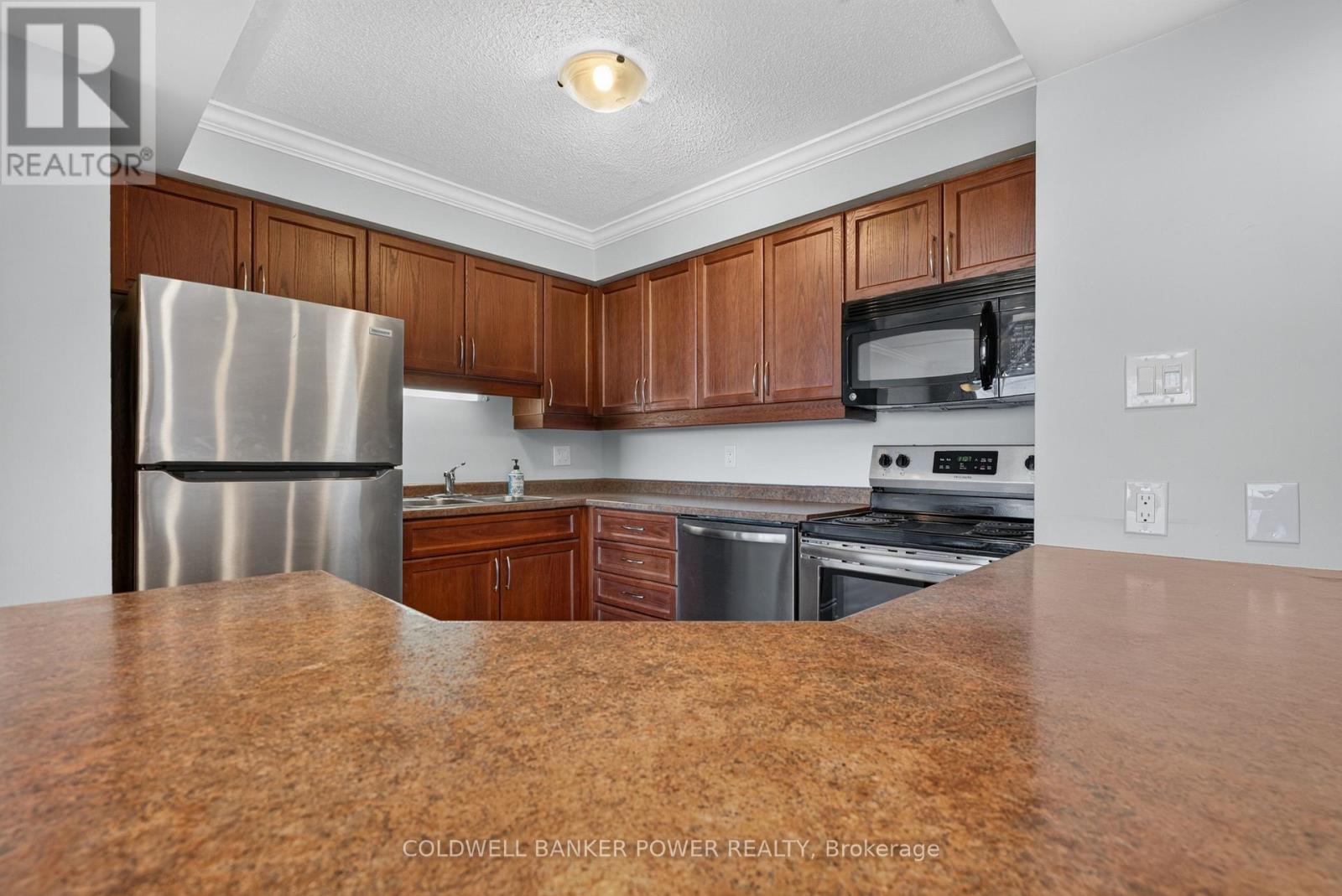 1705 - 695 Richmond Street Property Photo 13