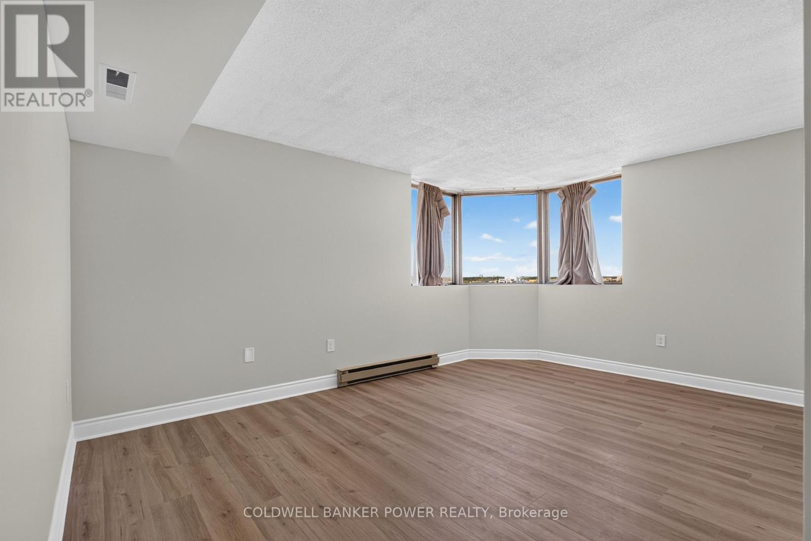1705 - 695 Richmond Street Property Photo 22