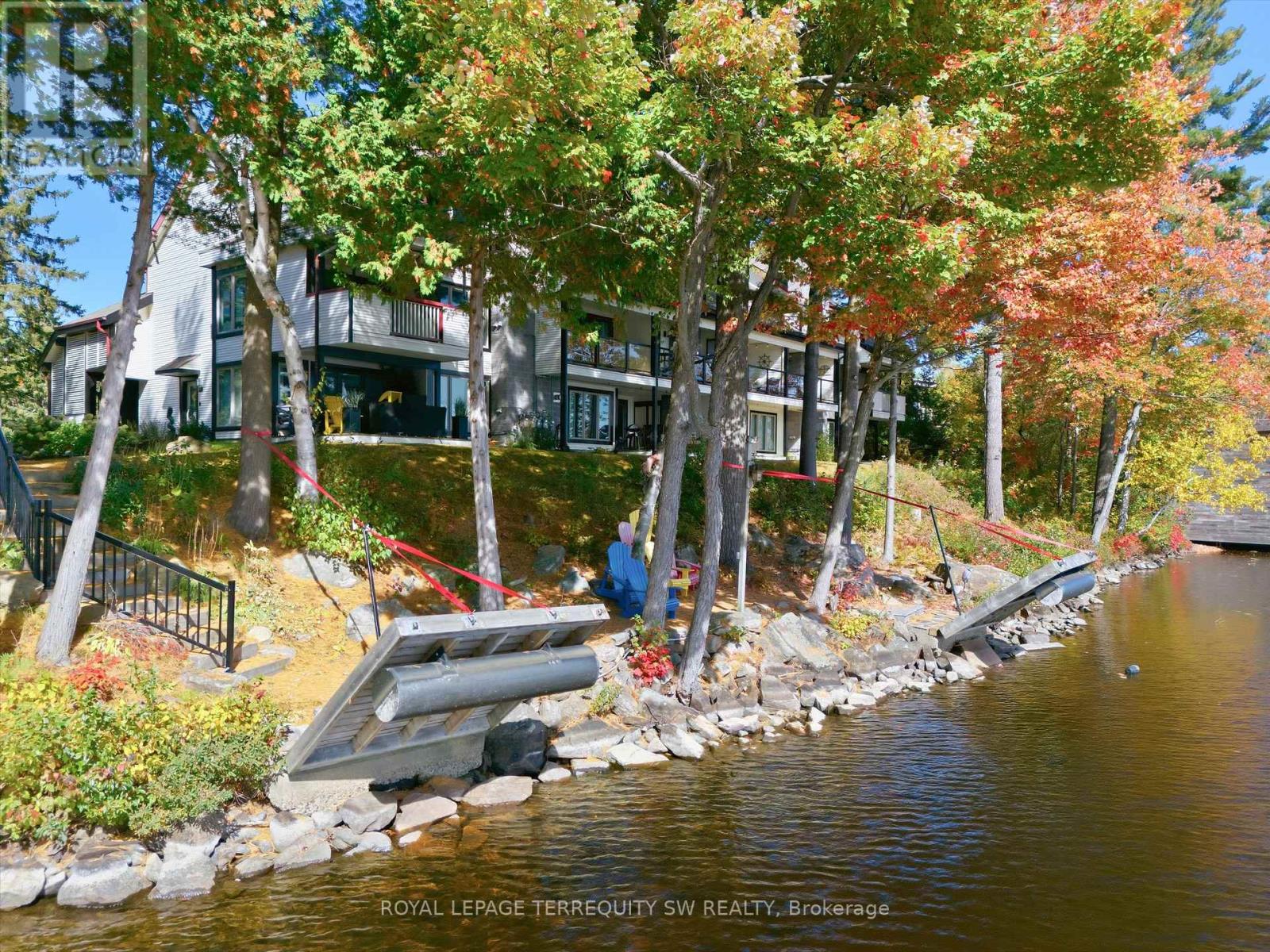 210 - 10 Coveside Drive Property Photo 40