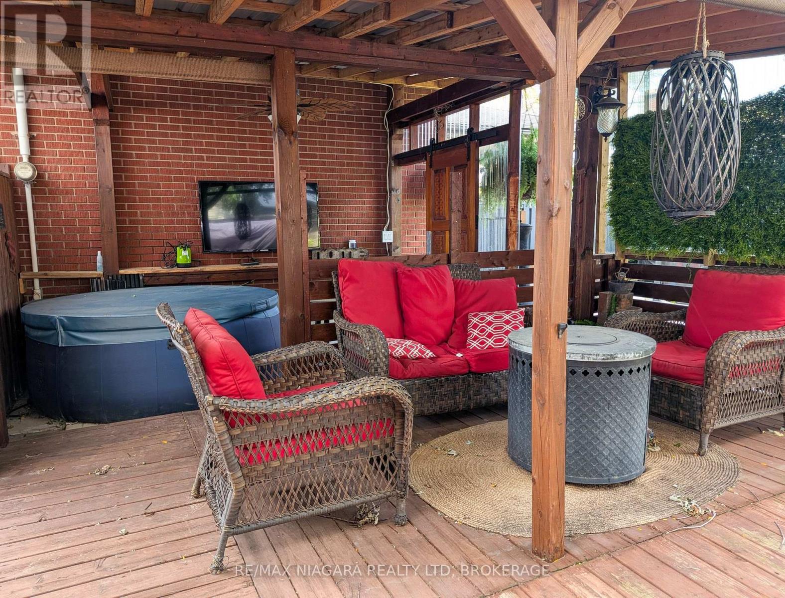 8610 Furlong Avenue Property Photo 19