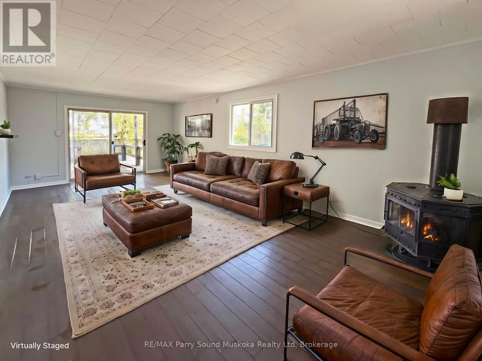 15 Church Street Property Photo 4