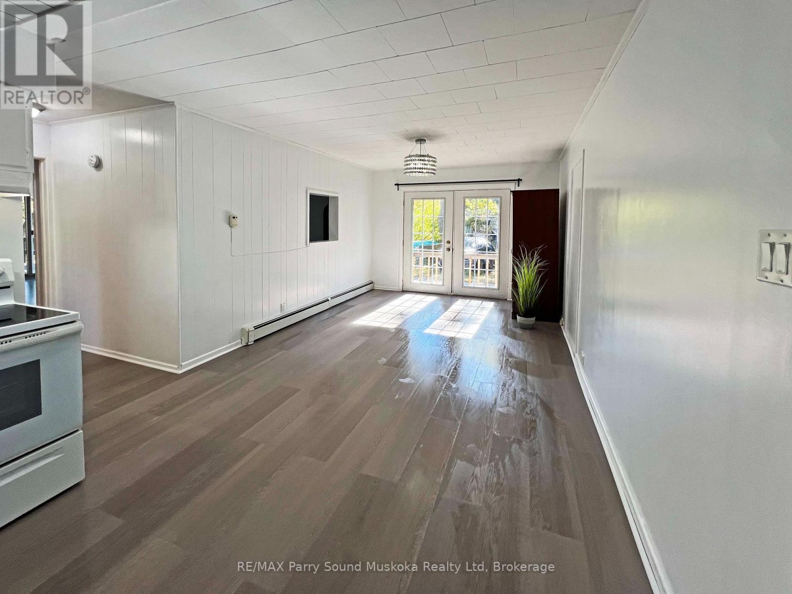 15 Church Street Property Photo 9