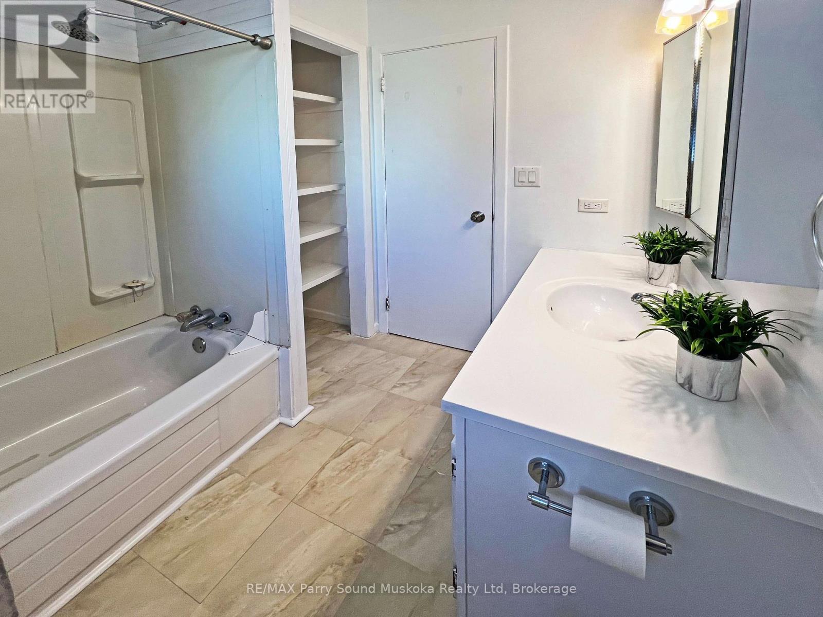15 Church Street Property Photo 16