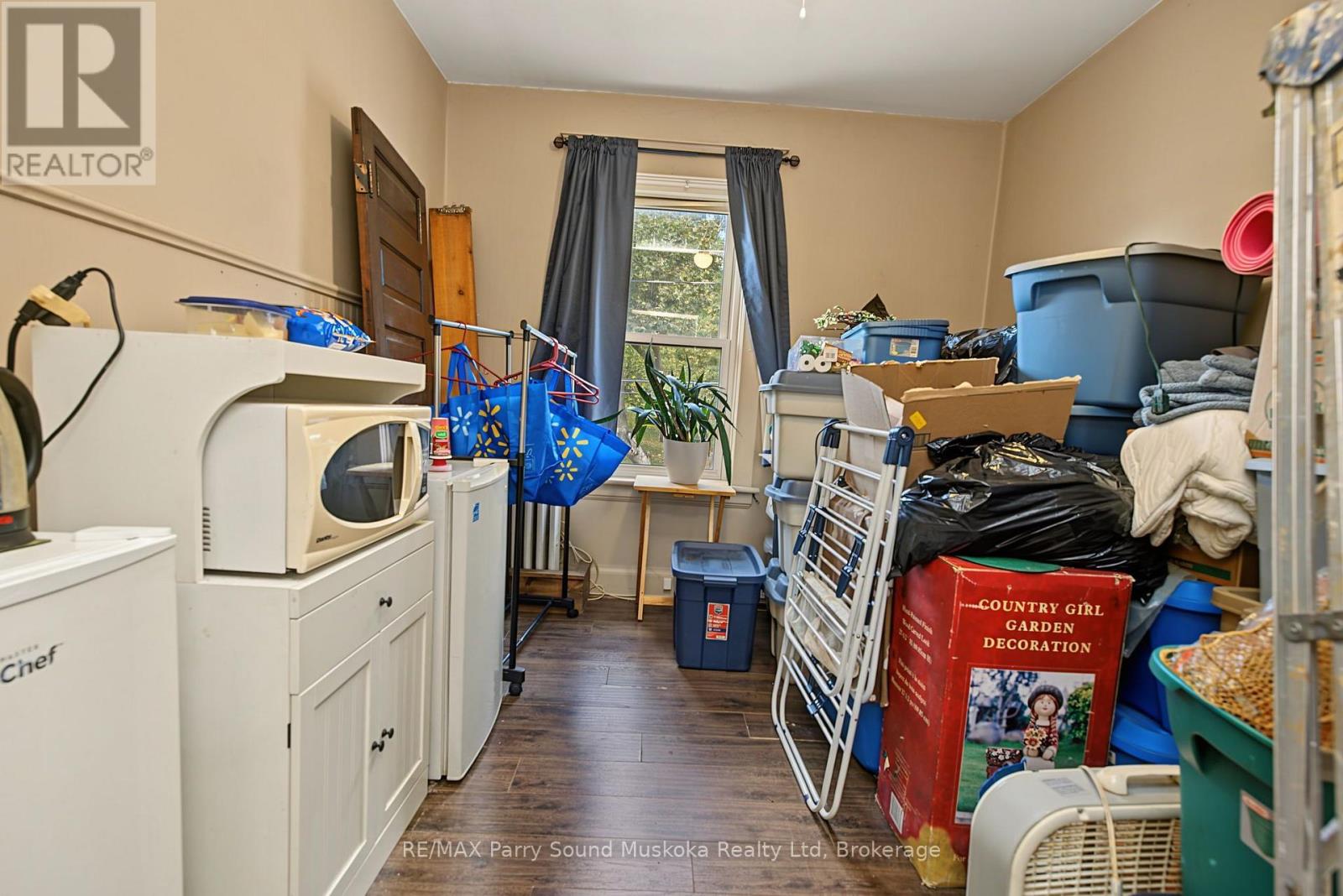 15 Church Street Property Photo 27