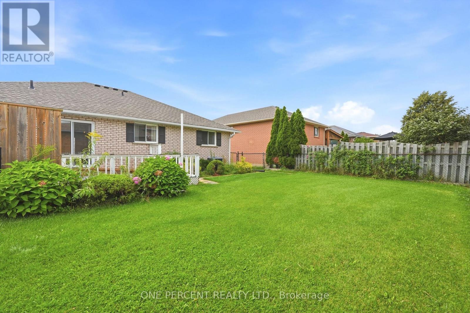 9 Country Club Road Property Photo 27