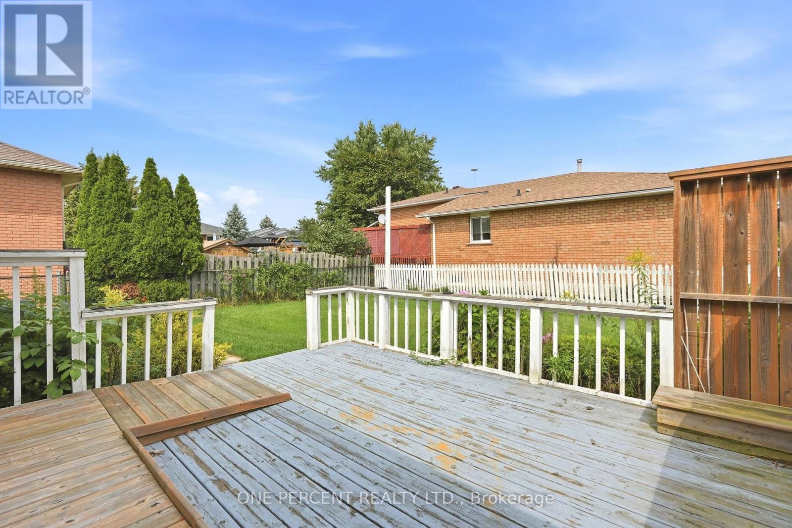 9 Country Club Road Property Photo 30