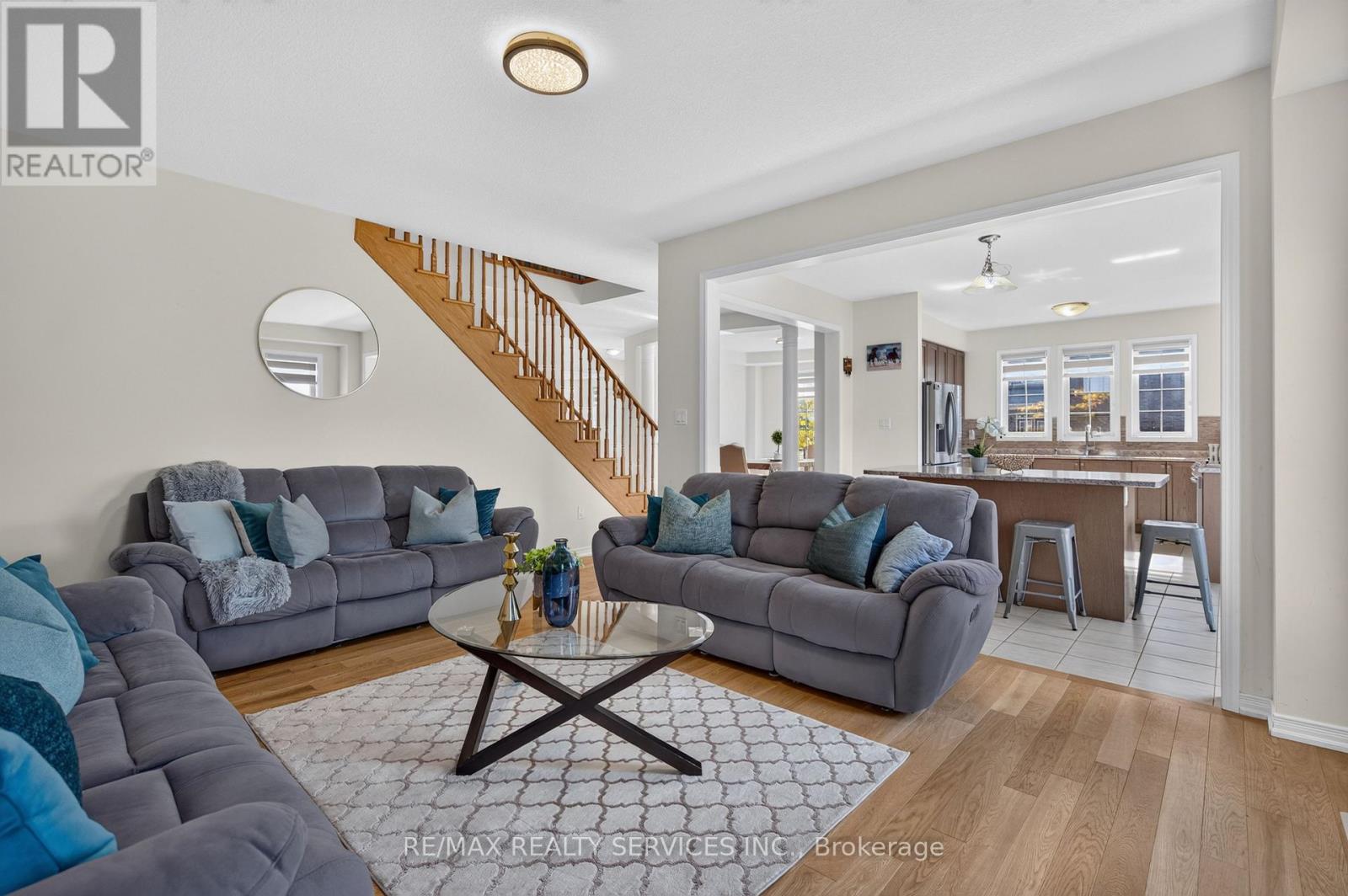 10 Munro Circle Property Photo 13
