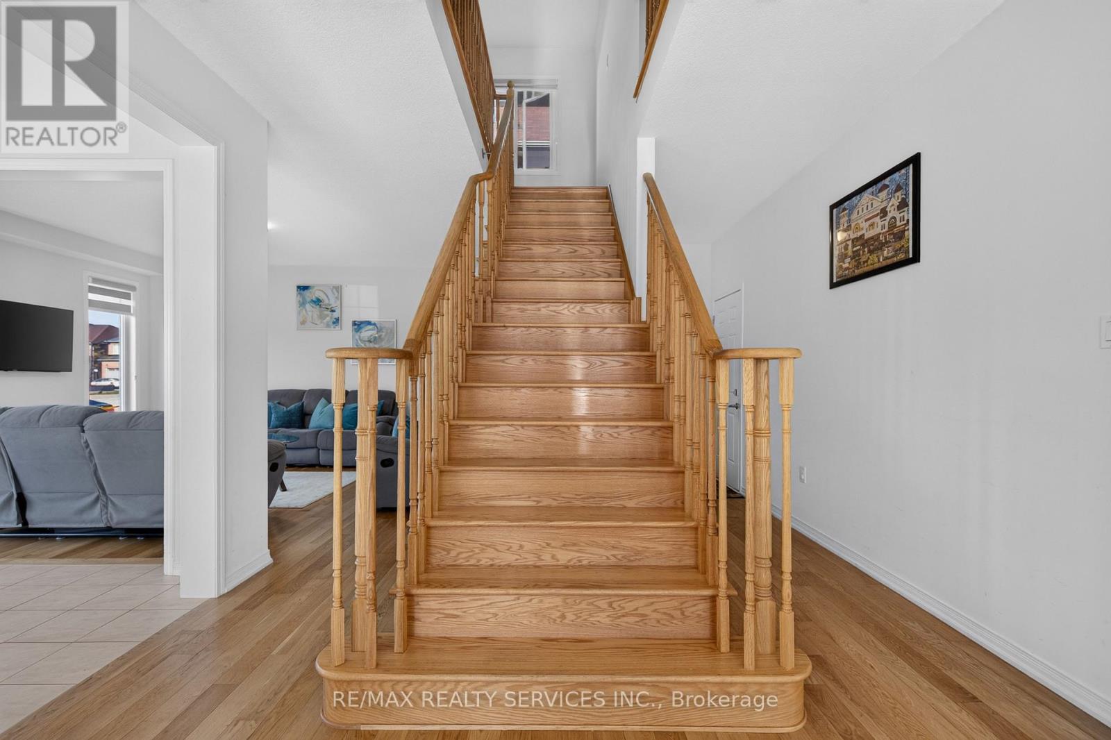 10 Munro Circle Property Photo 17
