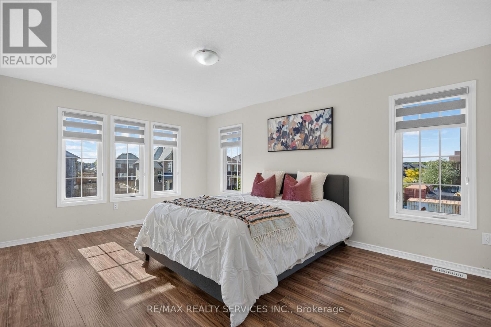 10 Munro Circle Property Photo 18