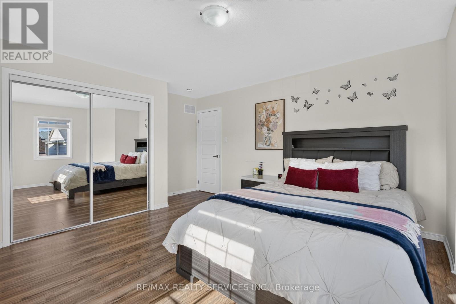 10 Munro Circle Property Photo 29