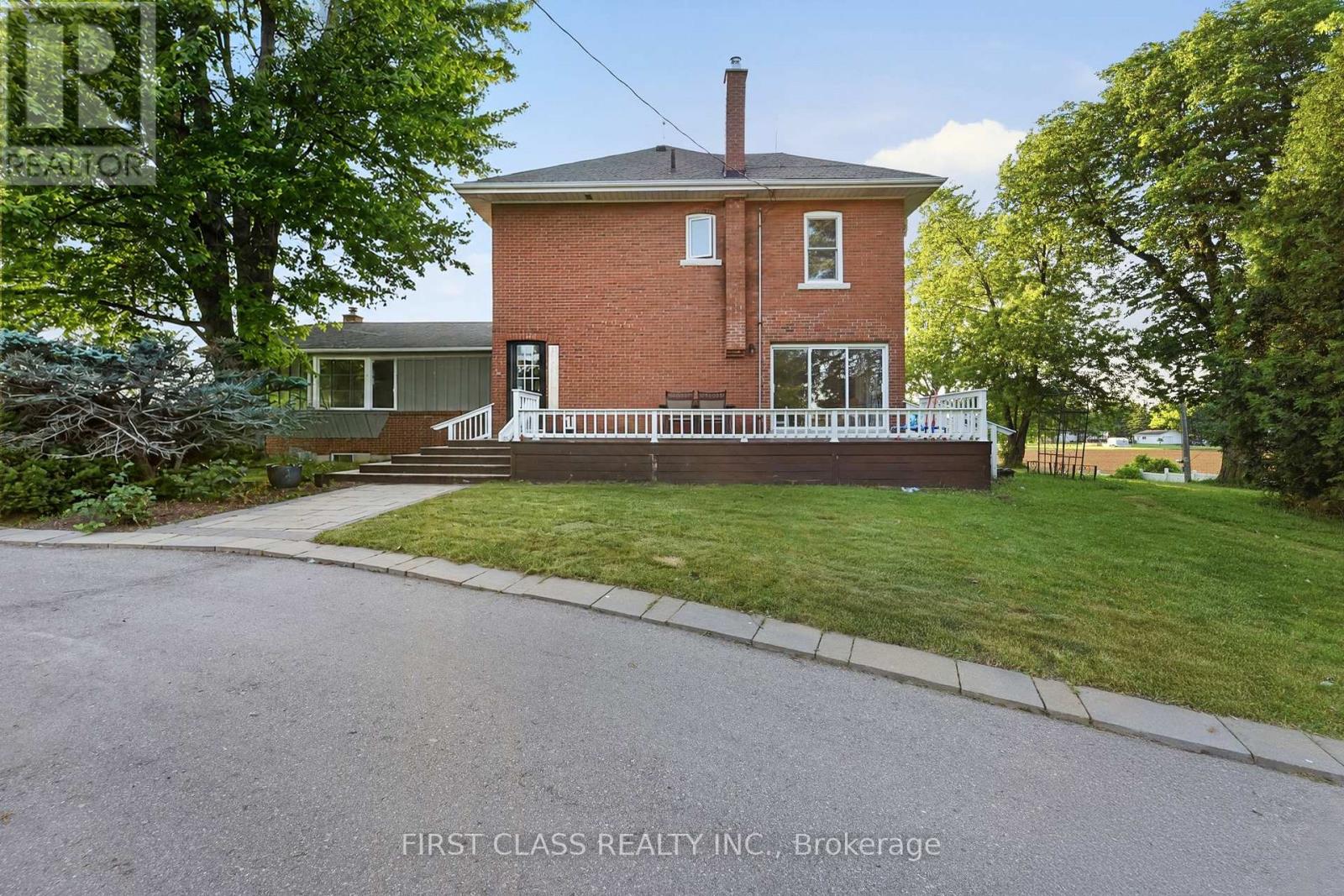 424 Concession Rd 8 E Property Photo 5