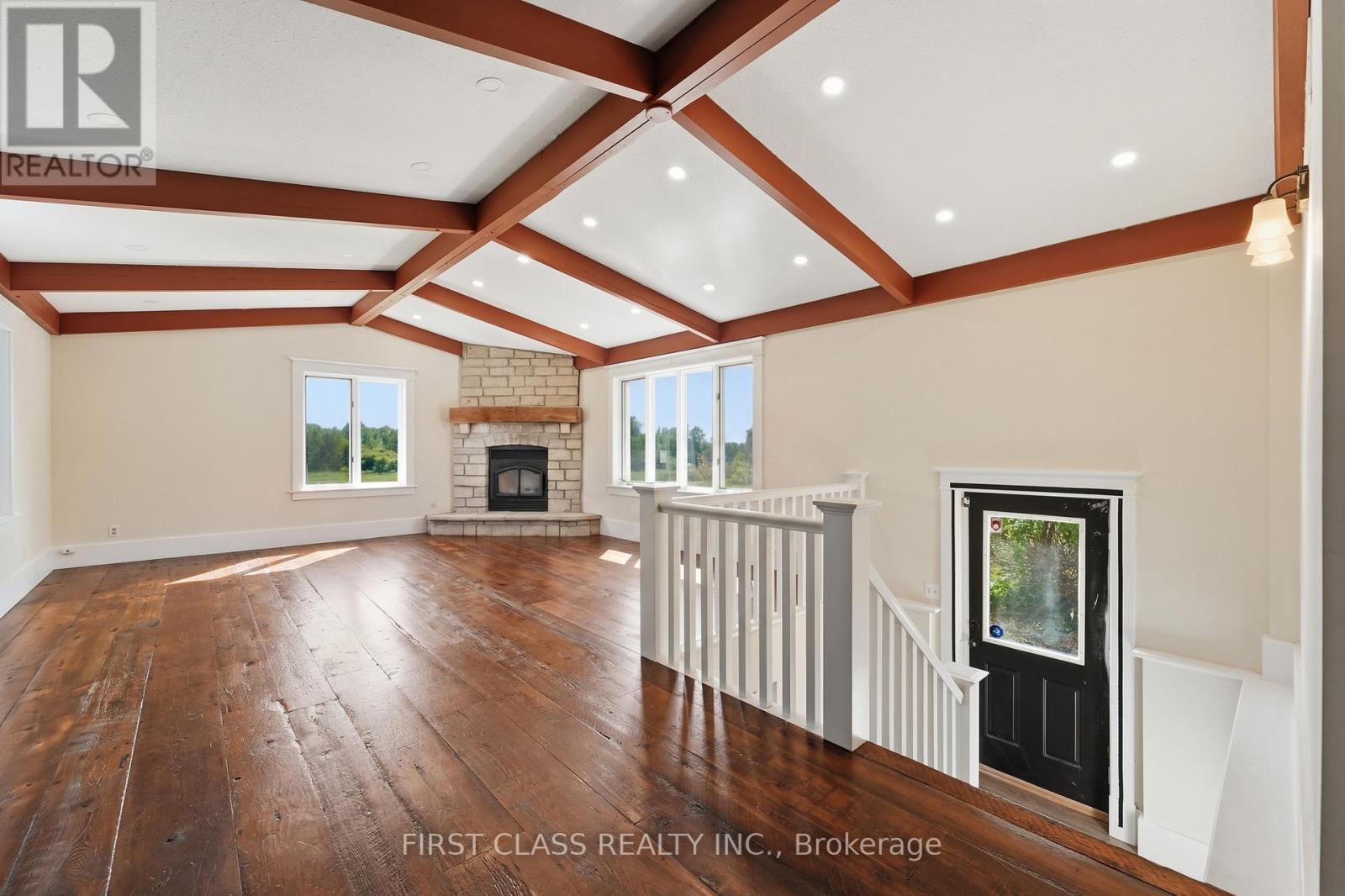 424 Concession Rd 8 E Property Photo 12