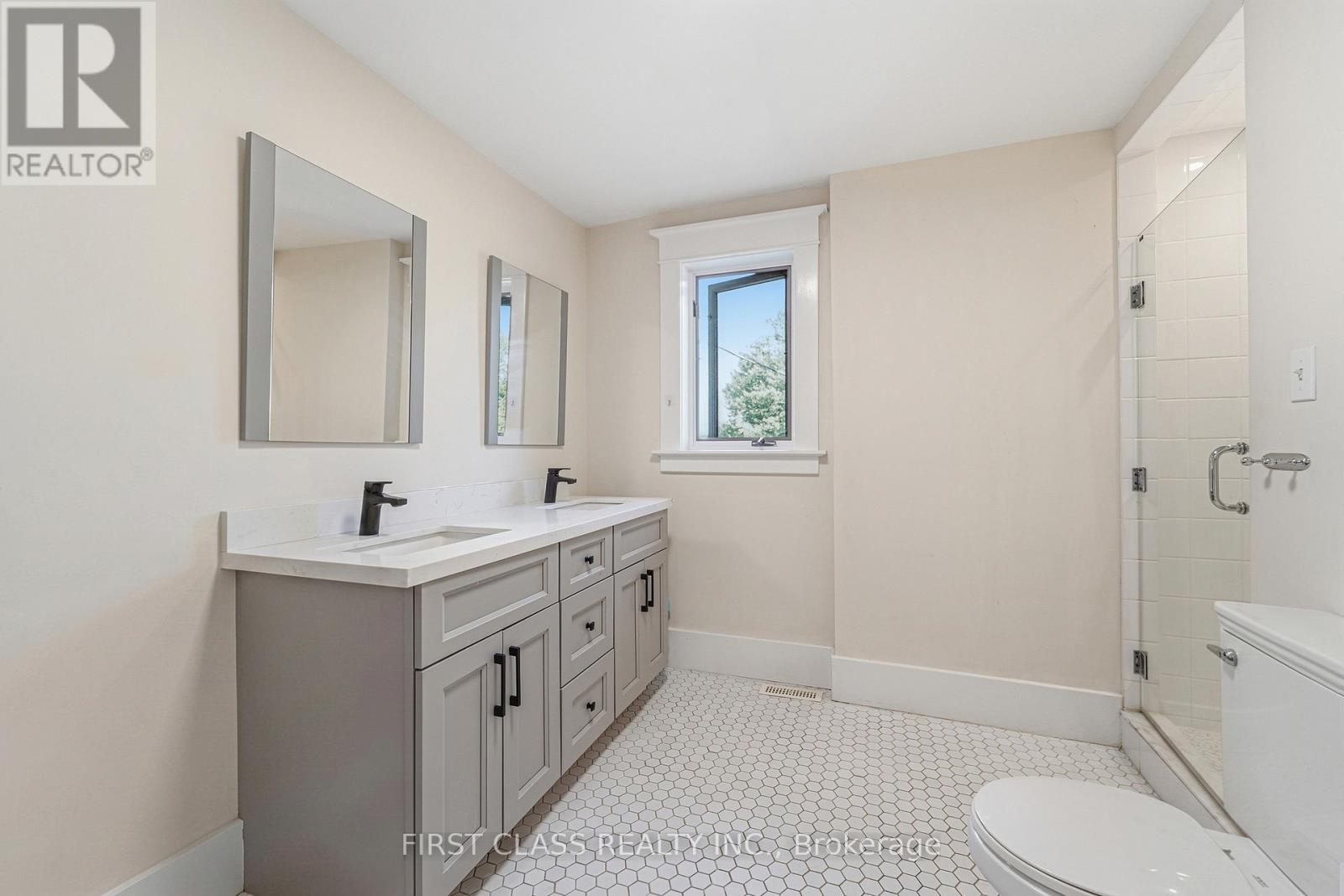424 Concession Rd 8 E Property Photo 23