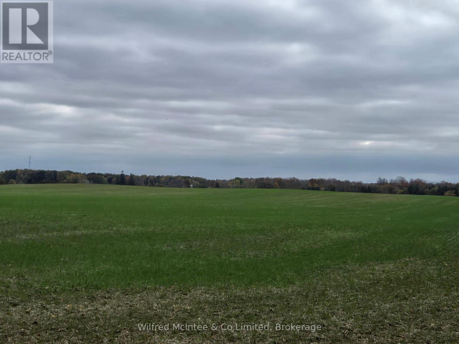 90654 Gilmore Line Property Photo 1