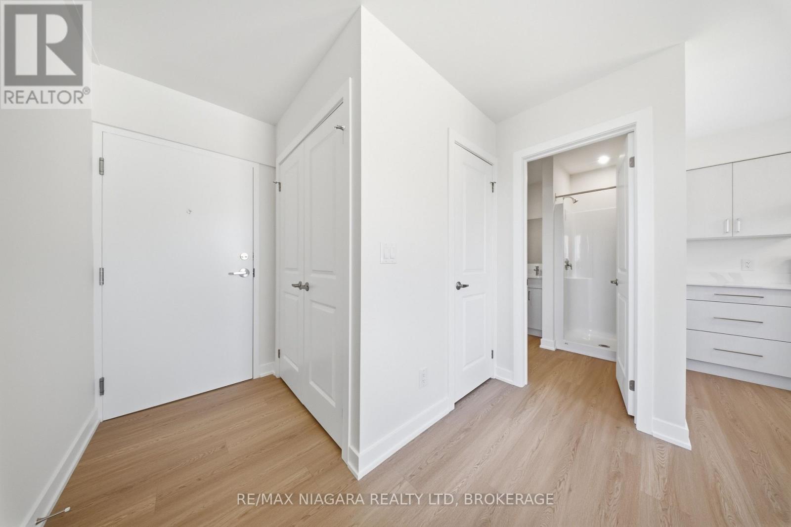 102 - 140 Church Street Property Photo 2