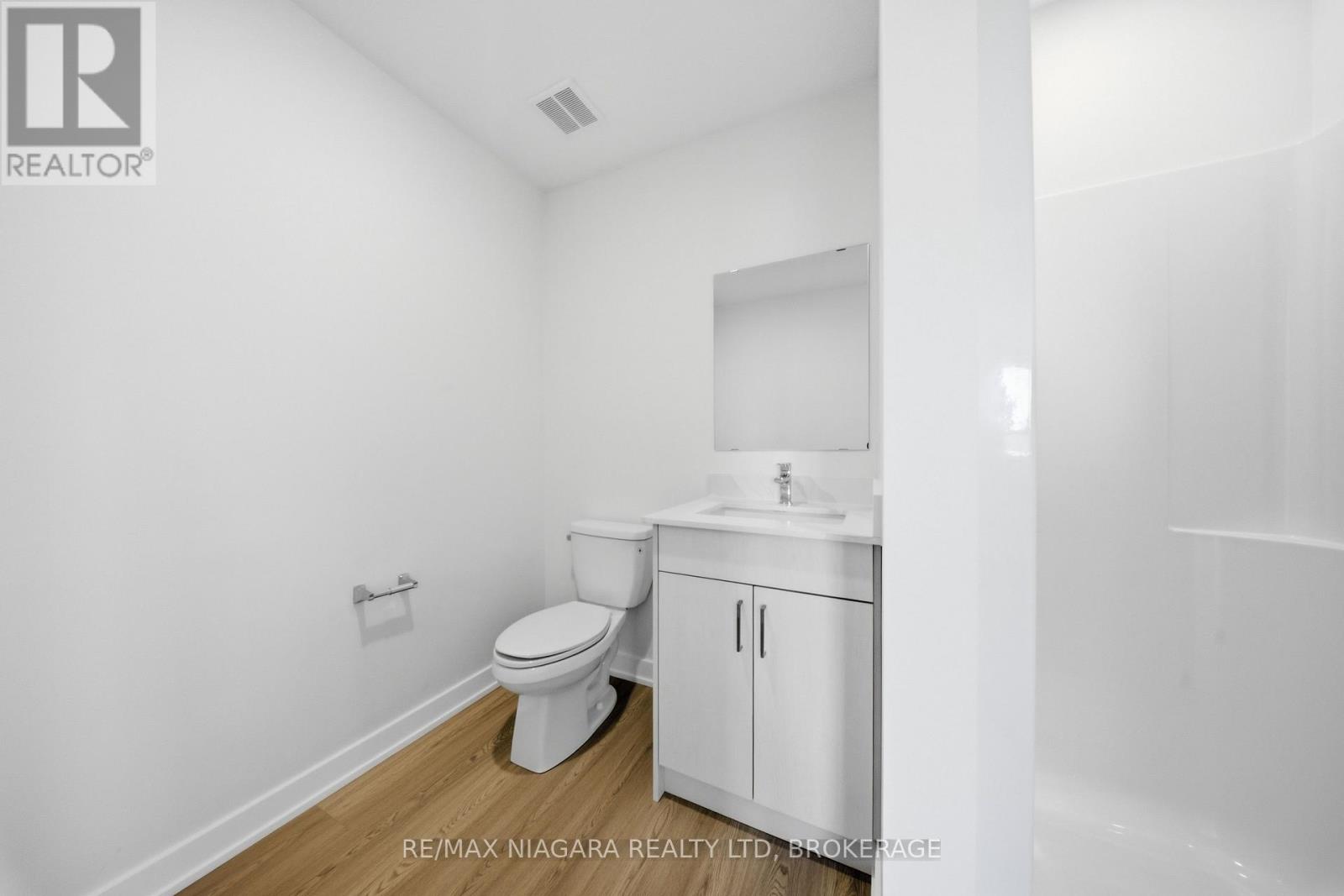 102 - 140 Church Street Property Photo 11