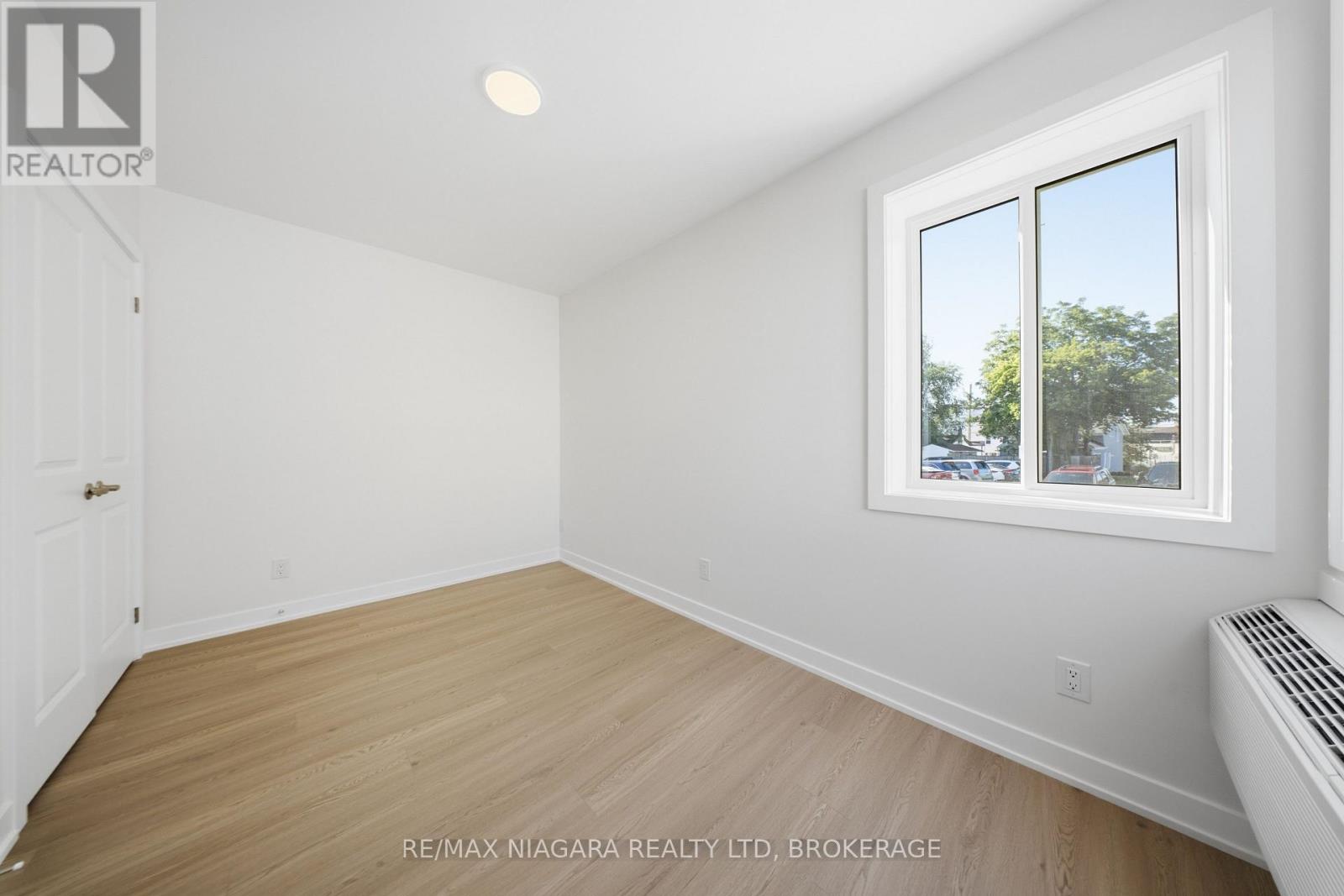 203 - 140 Church Street Property Photo 9