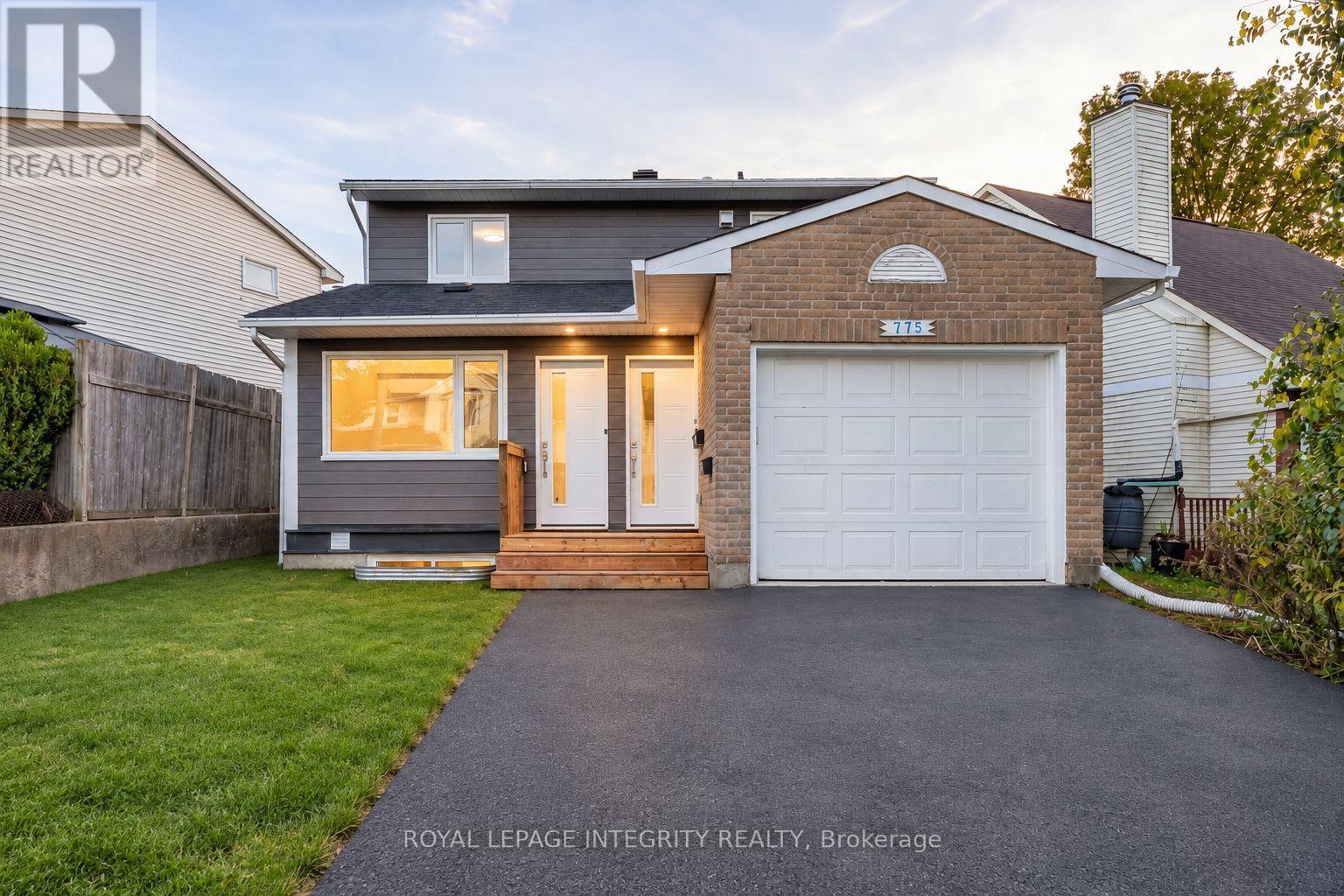 A - 775 KINGFISHER CRESCENT Property Photo 1