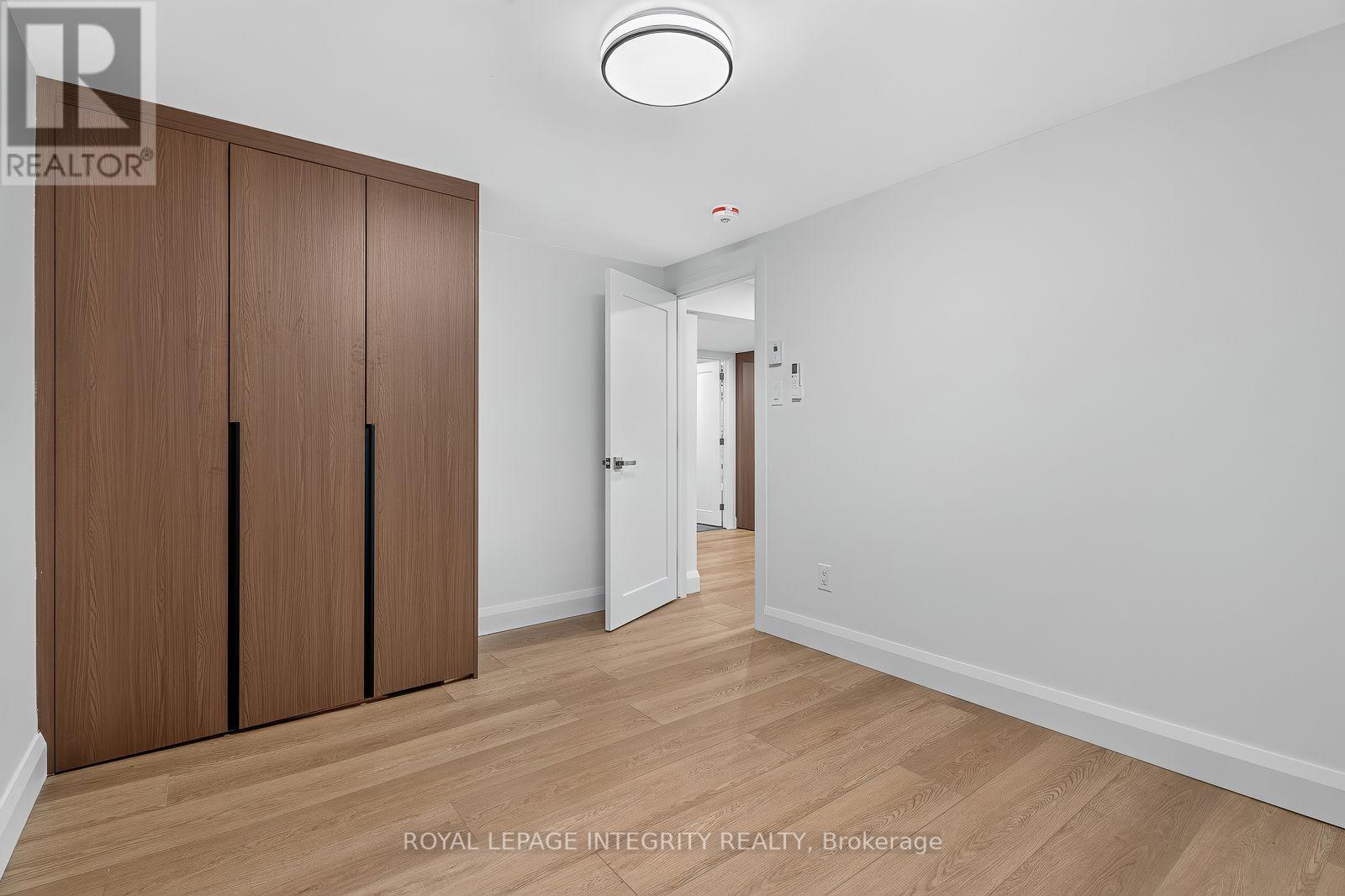 A - 775 Kingfisher Crescent Property Photo 15