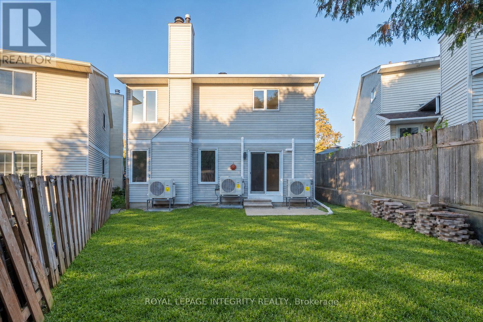 A - 775 Kingfisher Crescent Property Photo 23