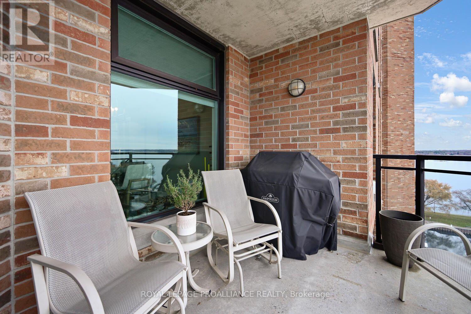 1004 - 15 St Andrew Street E Property Photo 34