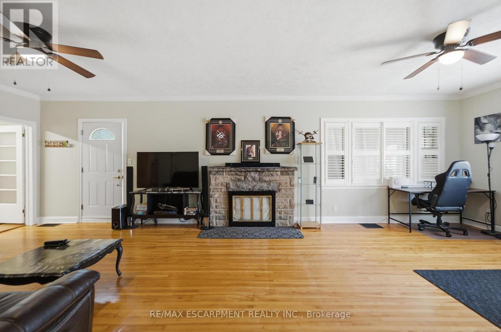 1260 Highway 8 Property Photo 15