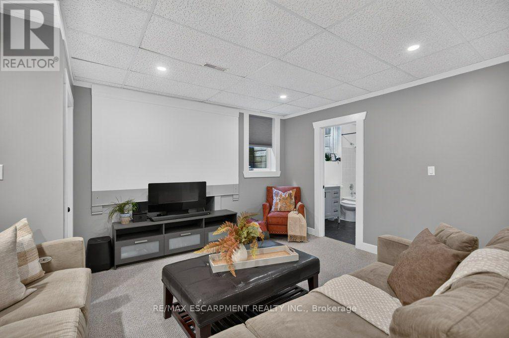 447 Golf Links Road Property Photo 37