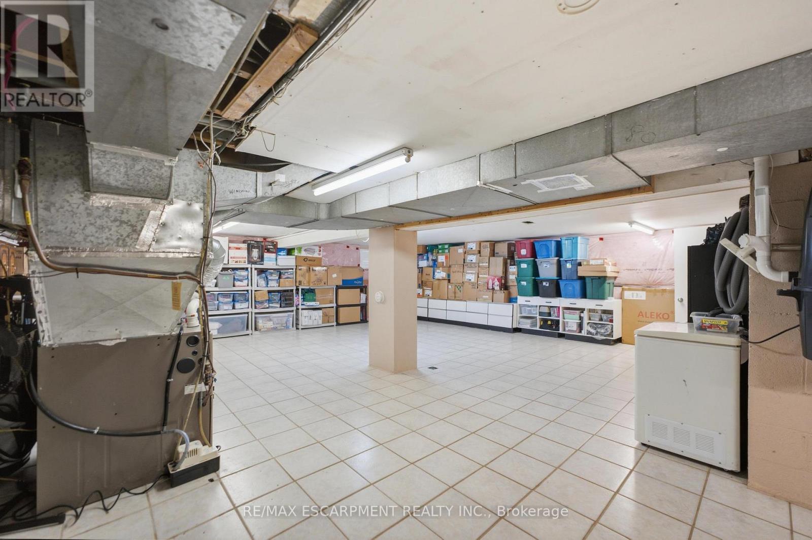 1260 Highway 8 Property Photo 28