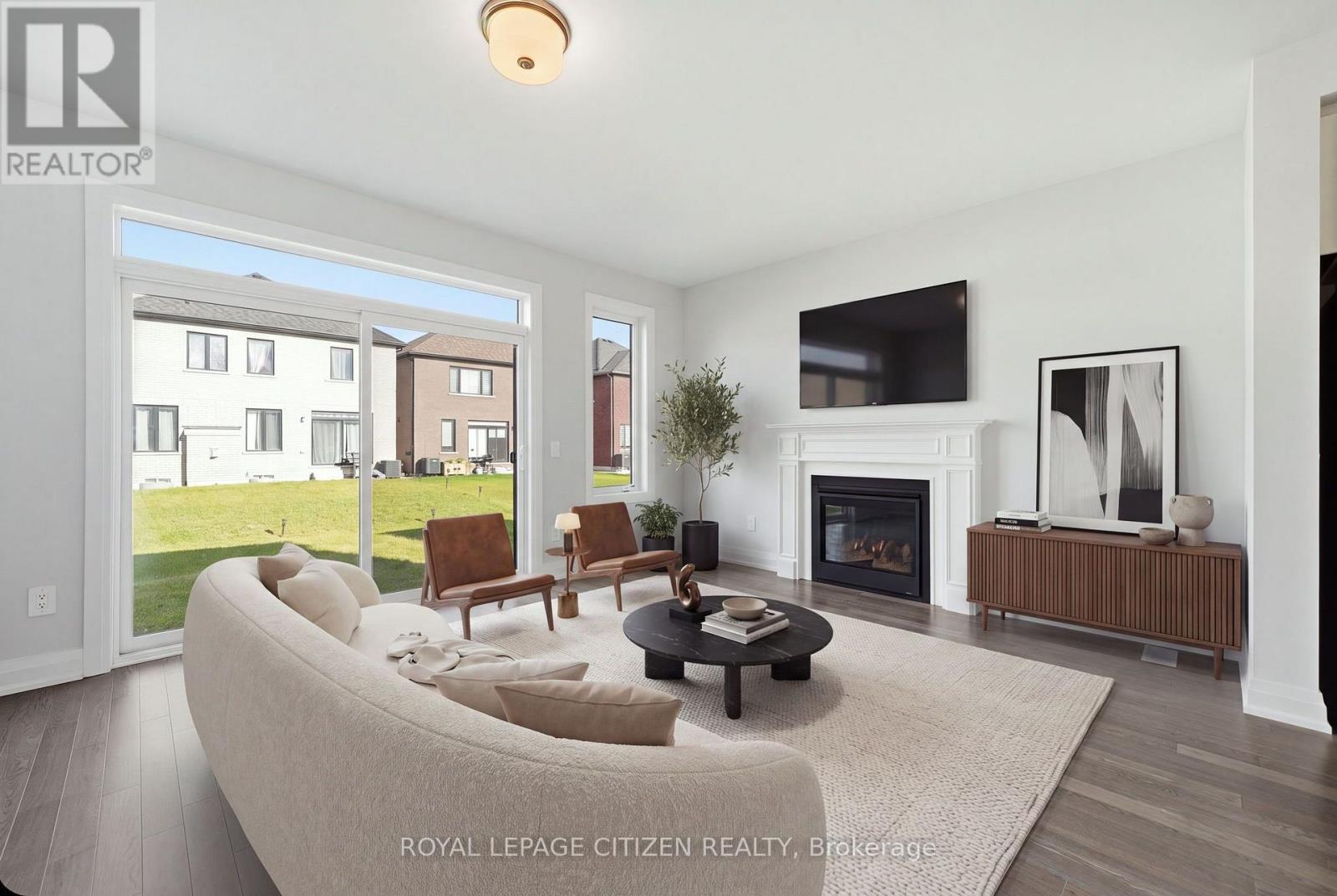 18 Mckay Avenue Property Photo 3